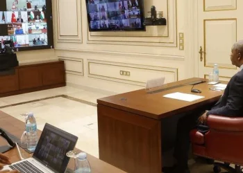 Líderes africanos avaliam em reunião virtual impacto do surto do Ébola no continente