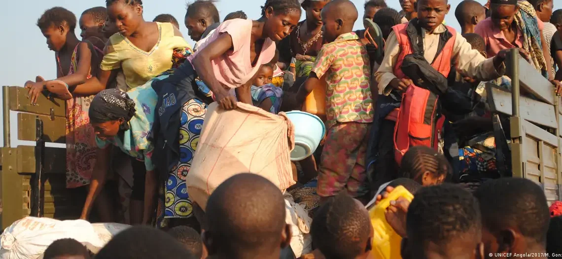 Mais de 200 cidadãos da RDC regressam voluntariamente ao país de origem