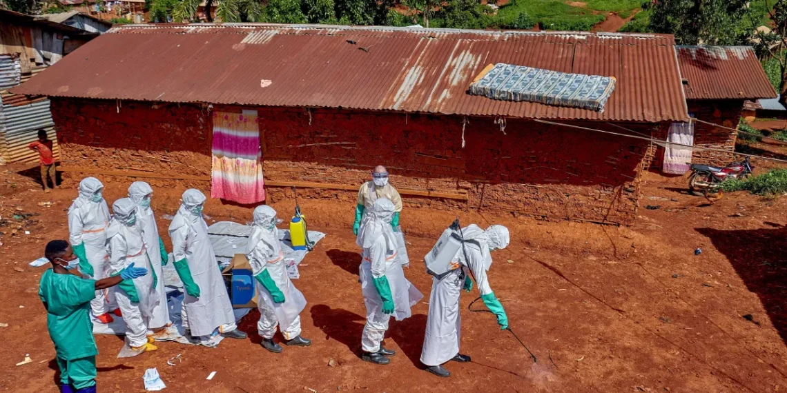 Surto de Ébola mata mais de cem crianças na RDC