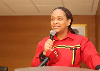 Mara Quiosa reafirma compromisso do MPLA na construção de uma Angola socialmente justa