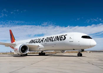 TAAG estreia hoje Boeing 787-10 Dreamliner na rota Luanda-Lisboa