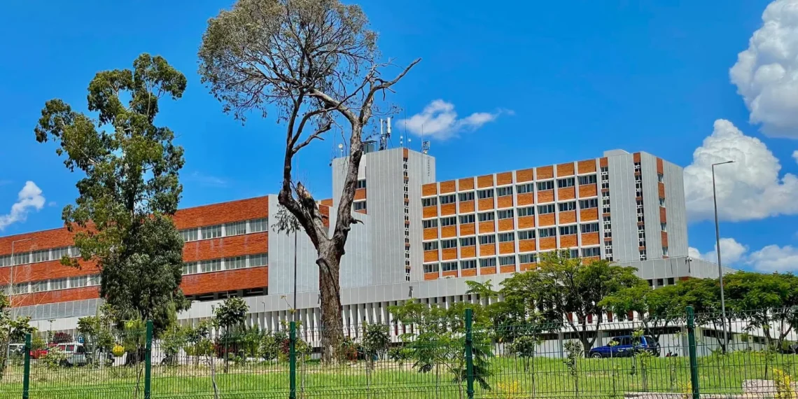Hospital Central do Lubango reconhece falhas no atendimento aos pacientes pela central telefónica