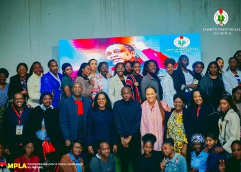 Jovens huilanos apresentam preocupações à vice-presidente do MPLA