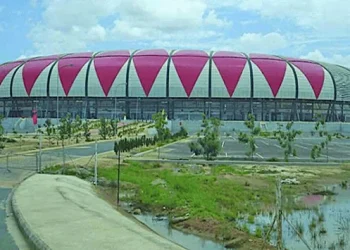 Via lateral ao Estádio 11 de Novembro interdita a partir de hoje