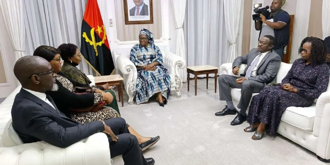 Embaixadores africanos visitam Cabinda com a missão de explorar oportunidades de investimento