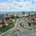 Quem está a construir a aldeia?