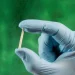 Mulheres vão receber microchips contraceptivos para mitigar gravidez precoce