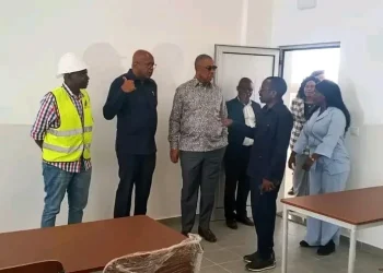 Ministro do Ensino Superior inspecciona obras do ISPCS no Cuanza-Sul