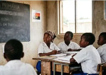 Quando a língua da criança não é a língua da escola: o desafio da inclusão linguística em Angola
