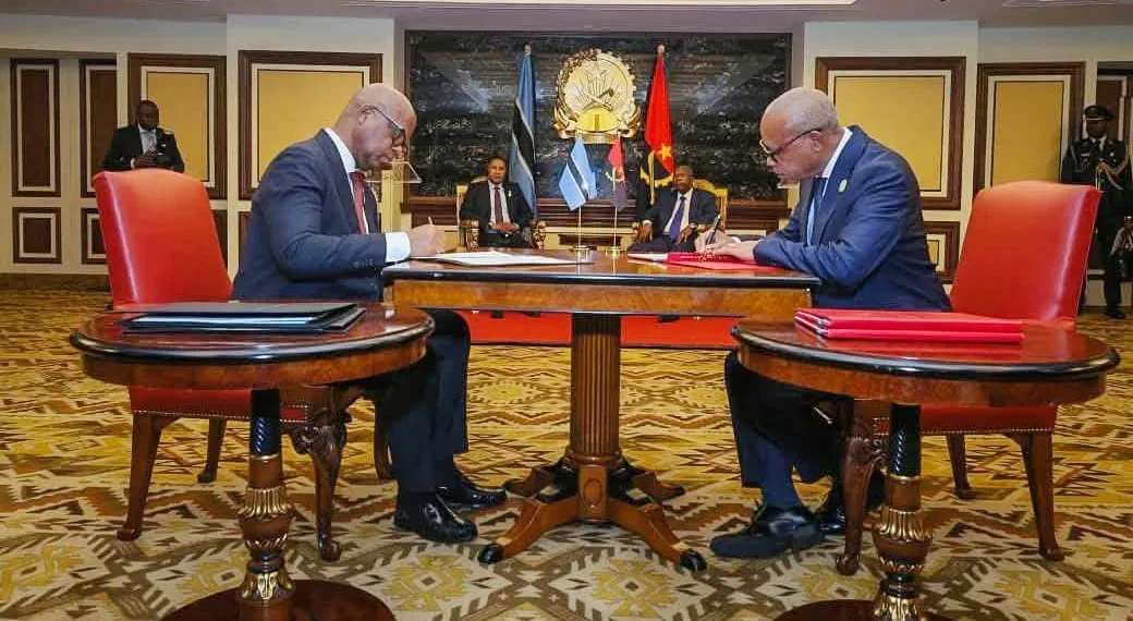 Angola e Botswana abrem nova era estratégica com ‘‘oferta’’ de 30% da Refinaria do Lobito
