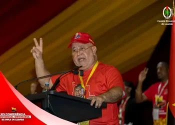 Luís Nunes reeleito primeiro-secretário provincial do MPLA em Luanda com 99,9% dos votos
