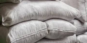 Polícia trava desvio de 10 toneladas de fertilizantes no Porto do Lobito
