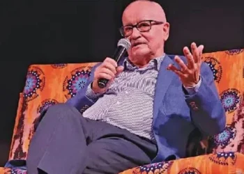 Fragata de Morais defende aproximação dos escritores às escolas e aos bairros periféricos