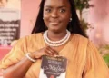 Taurina de S leva livro “Uma Vida Inteira Sendo Dolorosamente Mulher” a Benguela