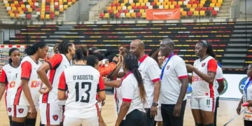 Pupilas de Wiliam de Almeida confirmam favoritismo com goleada expressiva sobre TP Mazembe