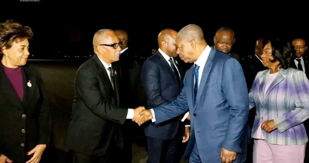 Presidente da República regressa aos país após visita de Estado à Tanzânia