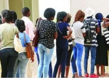 Mais de 98 mil candidatos faltam ao exame escrito do concurso público do MINSA