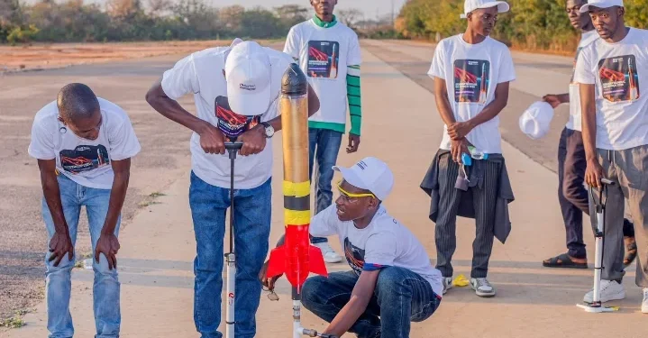 Concurso Nacional de Foguetes coloca Angola em destaque internacional na Semana Mundial do Espaço