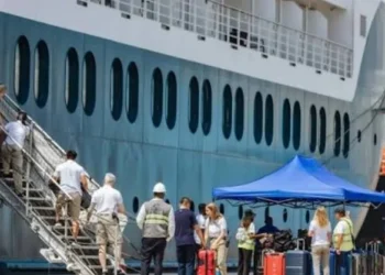 Navio cruzeiro “SH Diana” chega a Luanda com mias de 100 turistas