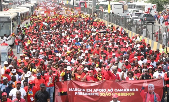 MPLA realiza hoje acto político de massas em Luanda para saudar IX Congresso Ordinário