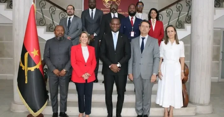 Angola e Portugal preparam dois novos projectos para reforçar o sector da Justiça