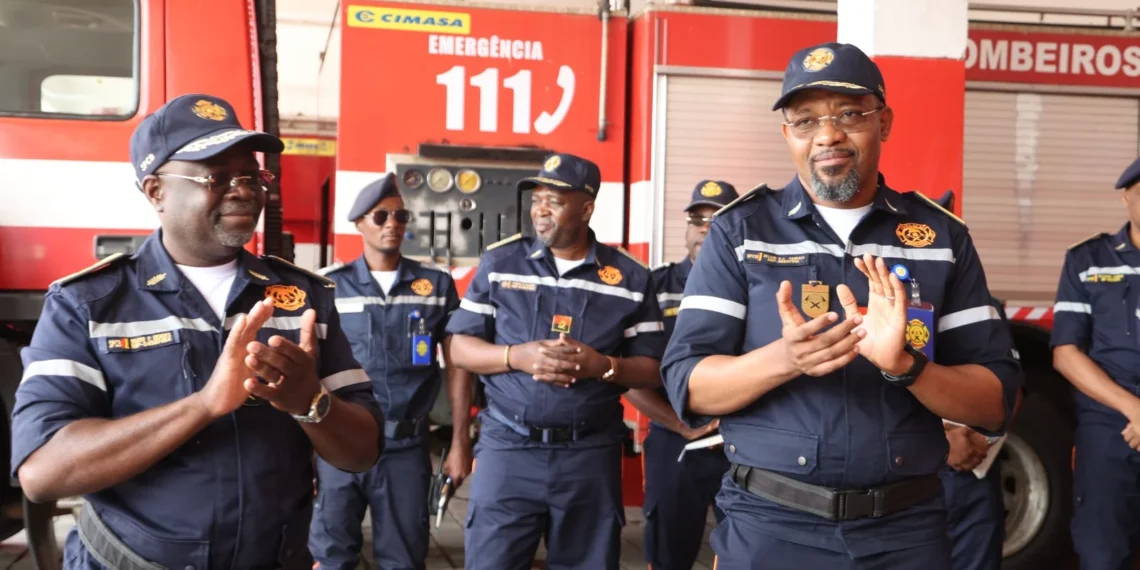 Novos meios técnicos reforçam capacidade de intervenção dos Bombeiros no Huambo