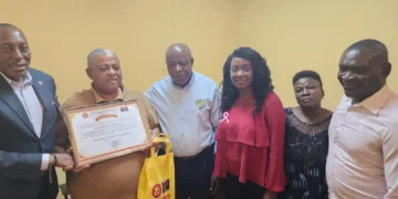 Sindicato distingue PCA do Porto do Lobito pelo mérito profissional