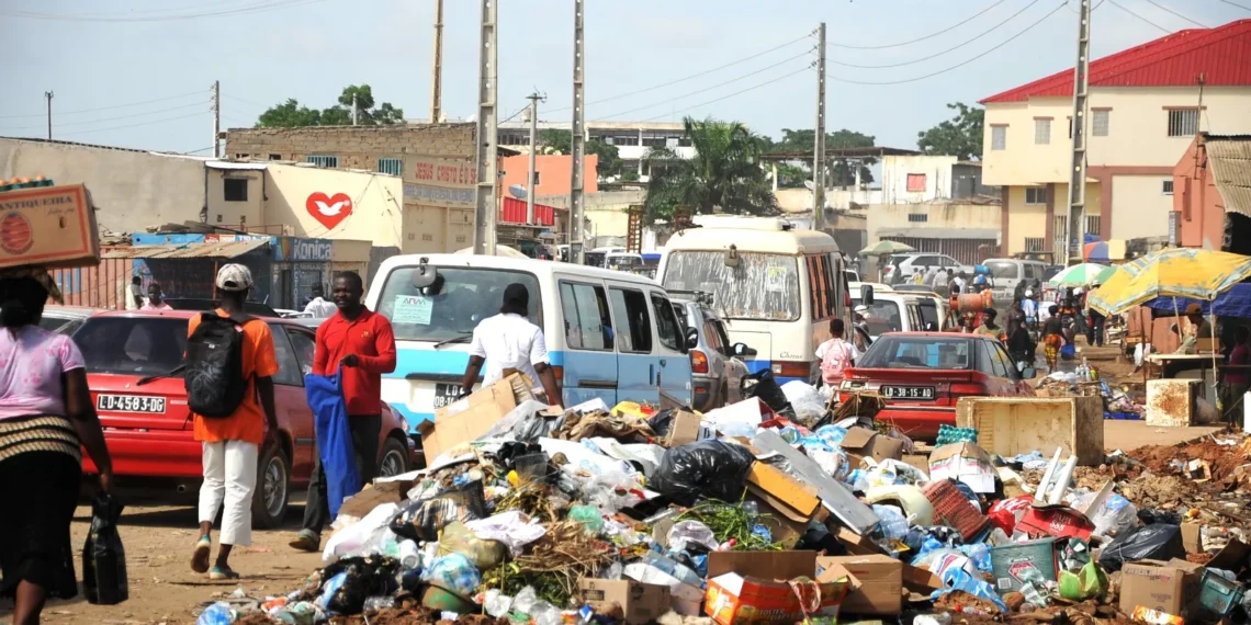 Bebé de 11 meses morre após alegado ataque de ratazanas no bairro ‘Malanjino’ em Luanda