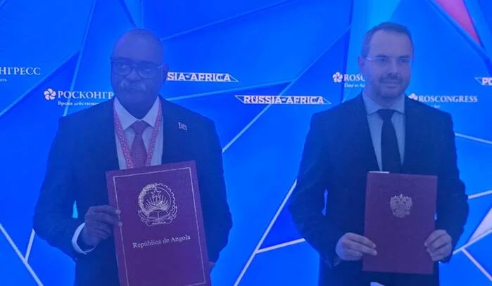 Angola e Rússia assinam dois memorandos de cooperação no ramo da ciência