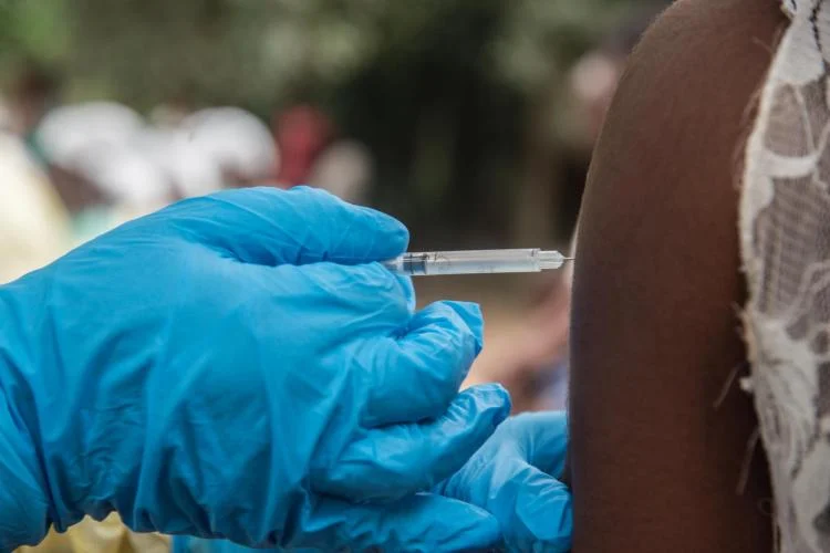 Angola atinge 78% de cobertura vacinal