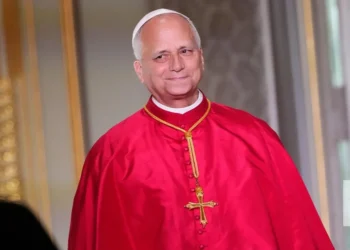 Papa “passou bem a noite, levantou-se e tomou o pequeno-almoço”