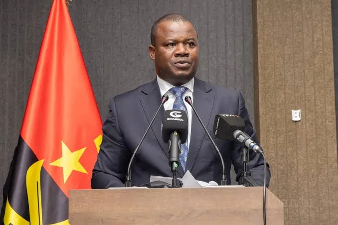 Dionísio da Fonseca destaca importância da Bienal de Luanda para a paz em África