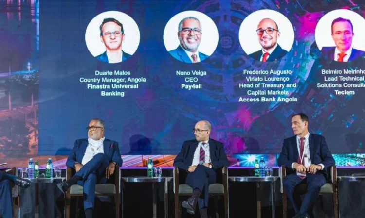 Líderes bancários debatem futuro do sector com olhos na transformação digital e IA