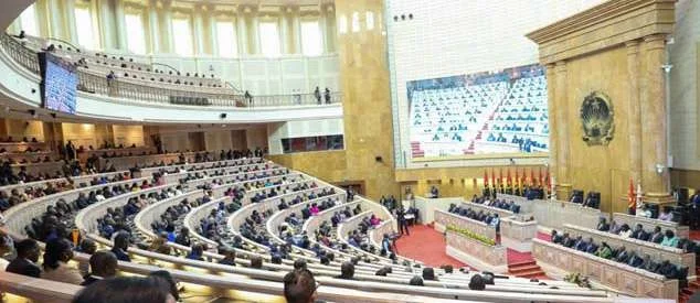 Oposição desafia MPLA a fazer concessões para viabilizar as autarquias