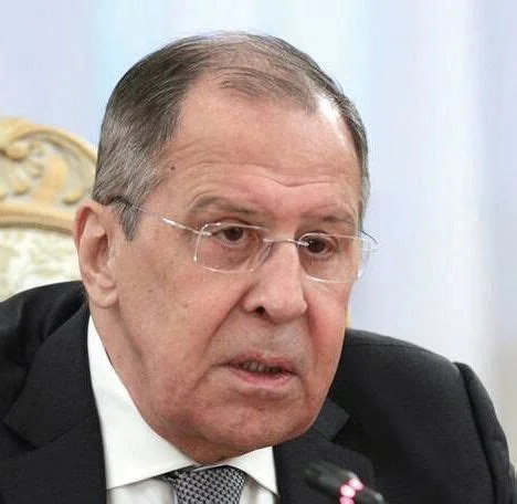 Rússia rejeita fazer concessões políticas em acordo de paz com Ucrânia
