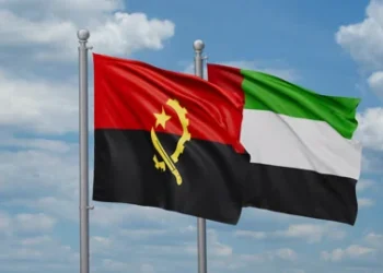 Angola e Emirados Árabes Unidos debatem oportunidades de investimento
